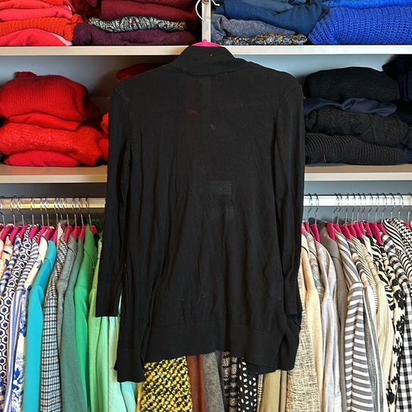 Loft black long sleeve open front cardigan with pockets size XS - Picture 3 of 3